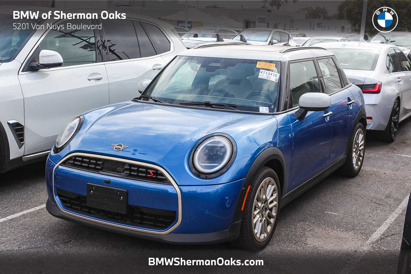 2026 MINI Hardtop Cooper S Signature's photo