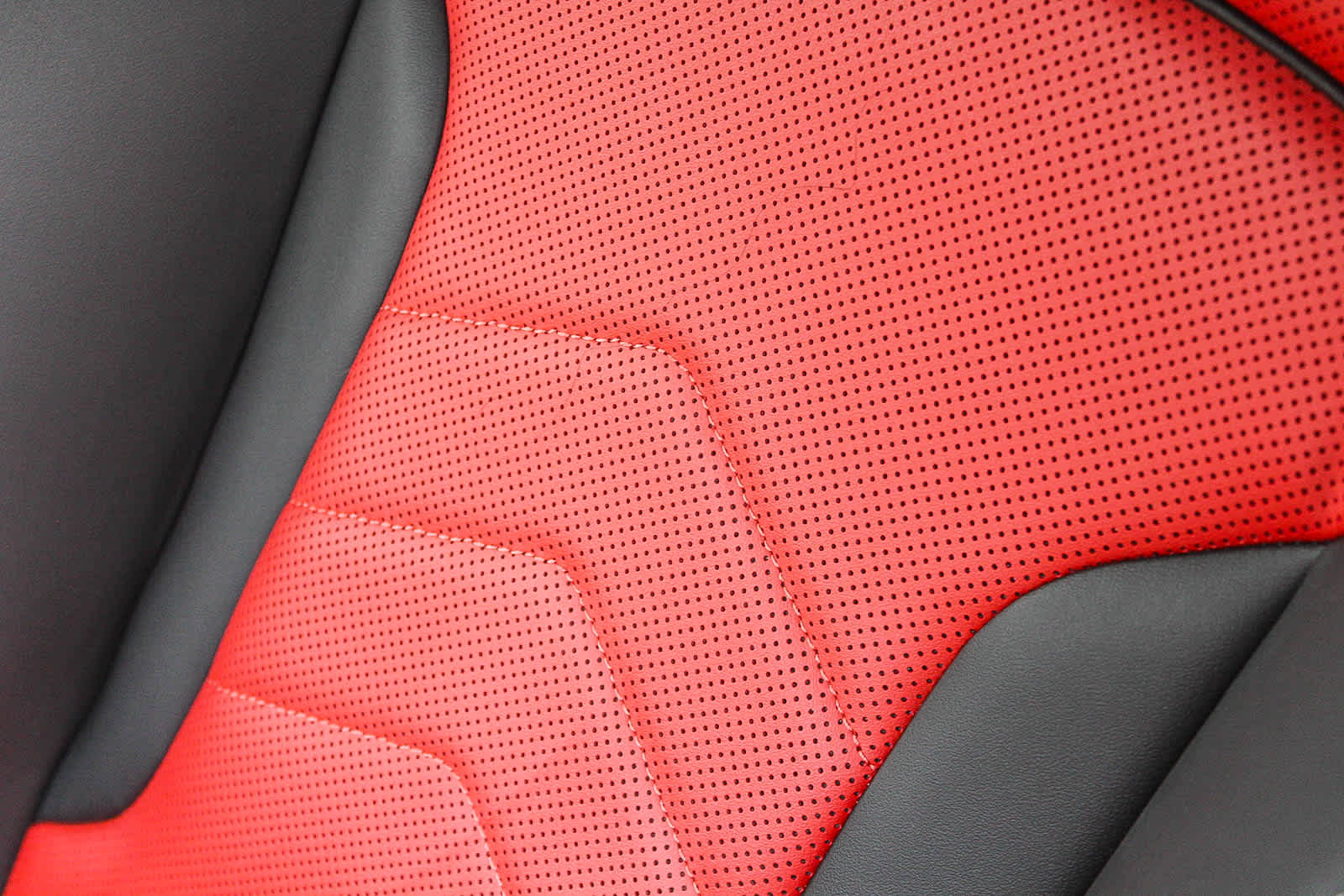 Thumbnail: 2025 BMW 2 Series - 24