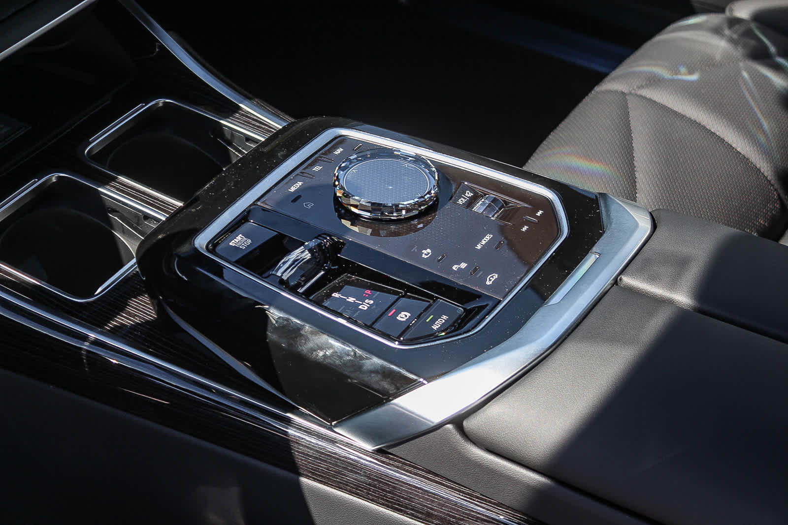 Thumbnail: 2026 BMW 7 Series - 19