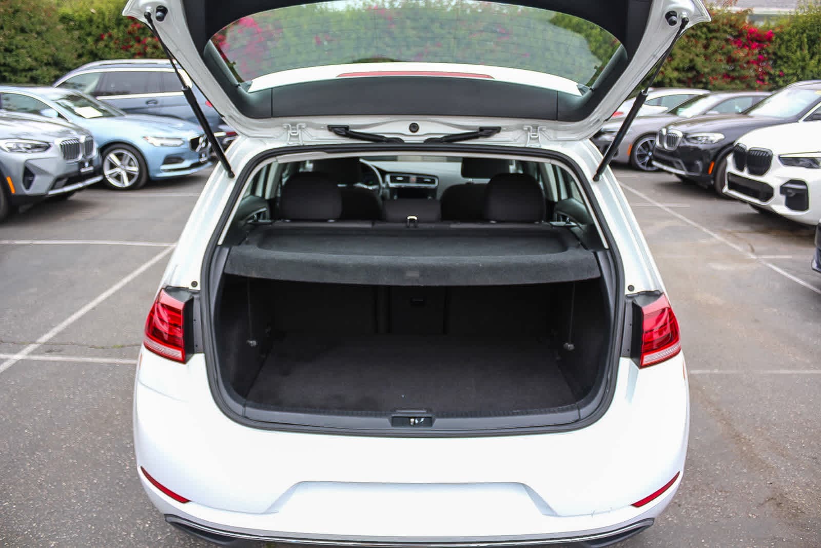 2019 Volkswagen e-Golf SE 25