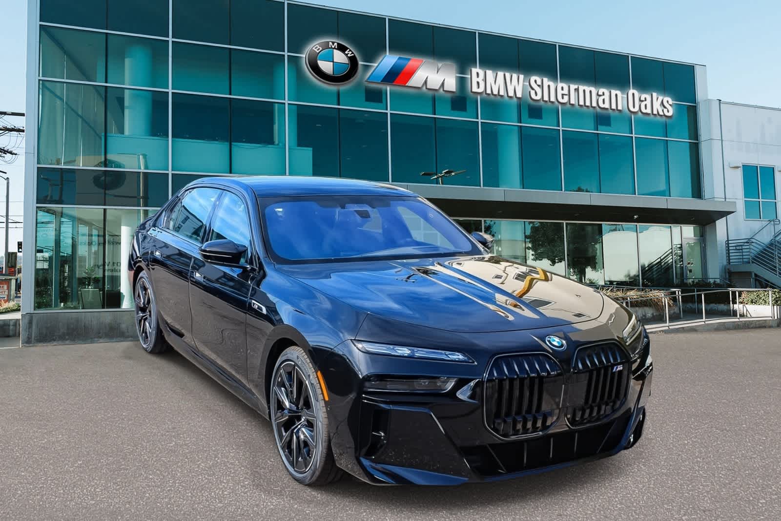 Thumbnail: 2026 BMW i7 - 3