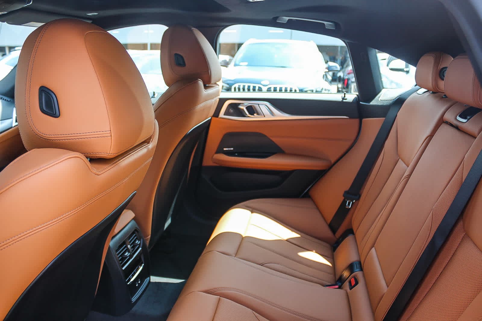 2025 BMW i4 eDrive40 18
