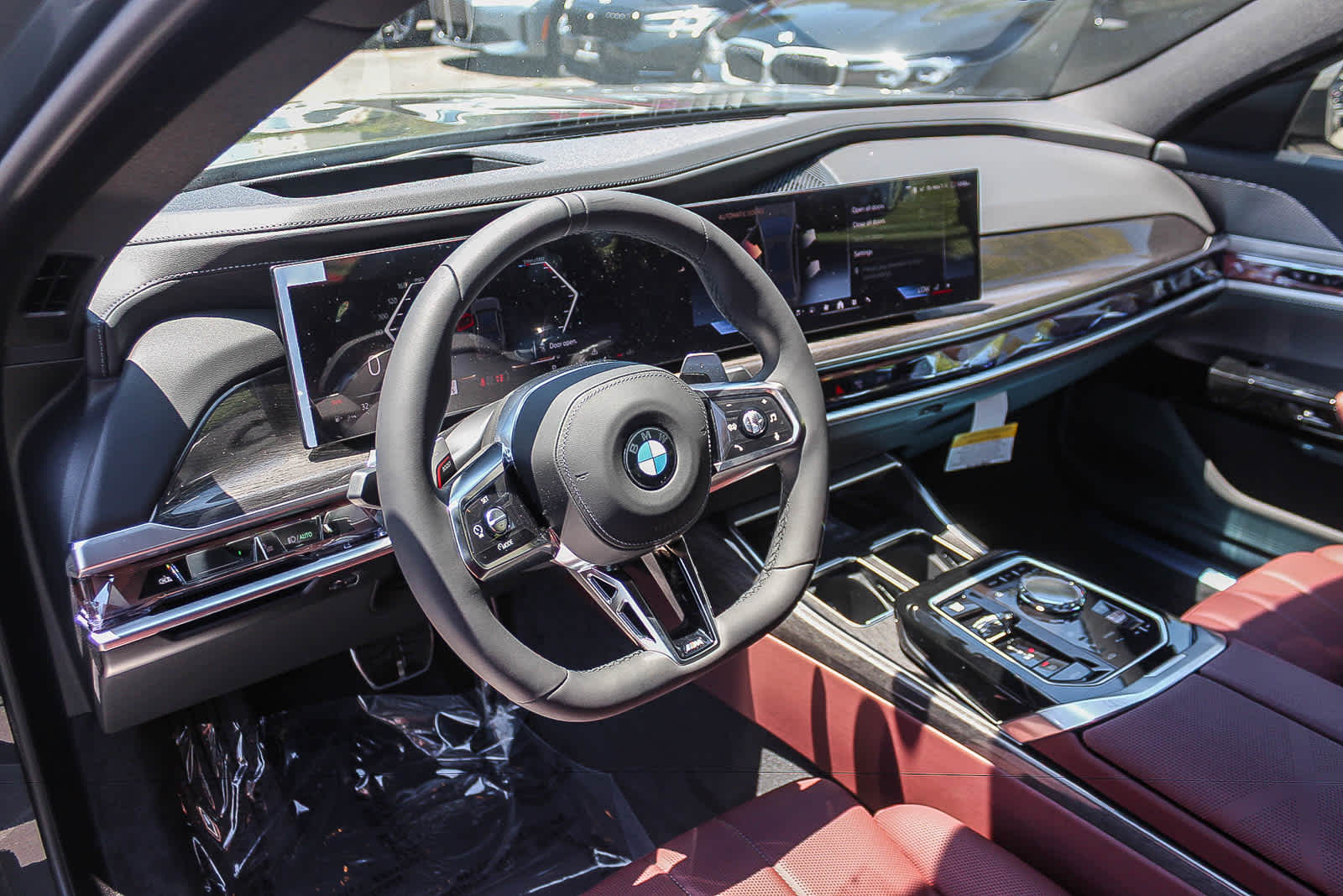 Thumbnail: 2026 BMW 7 Series - 20