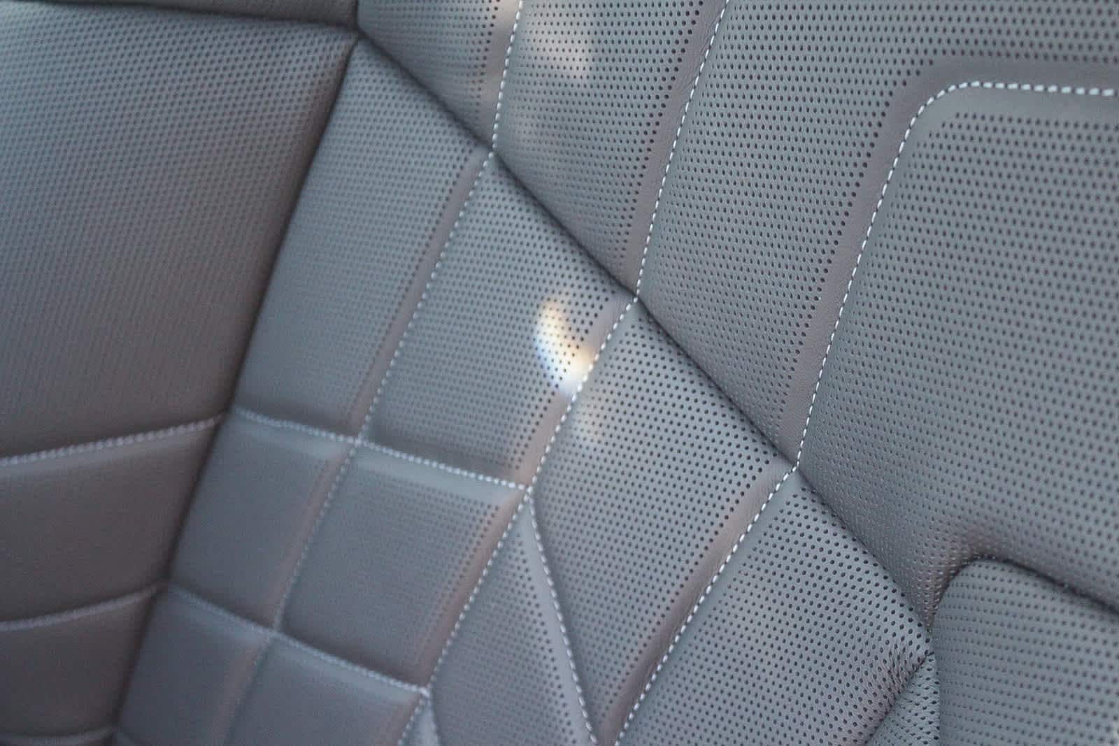 Thumbnail: 2026 BMW i7 - 24