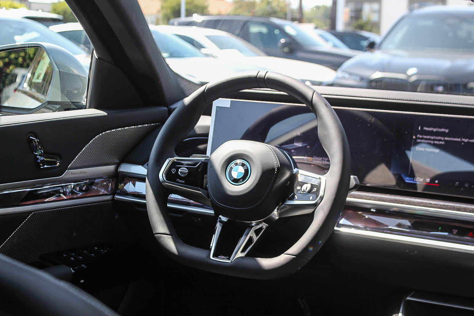 Thumbnail: 2026 BMW i7 - 13