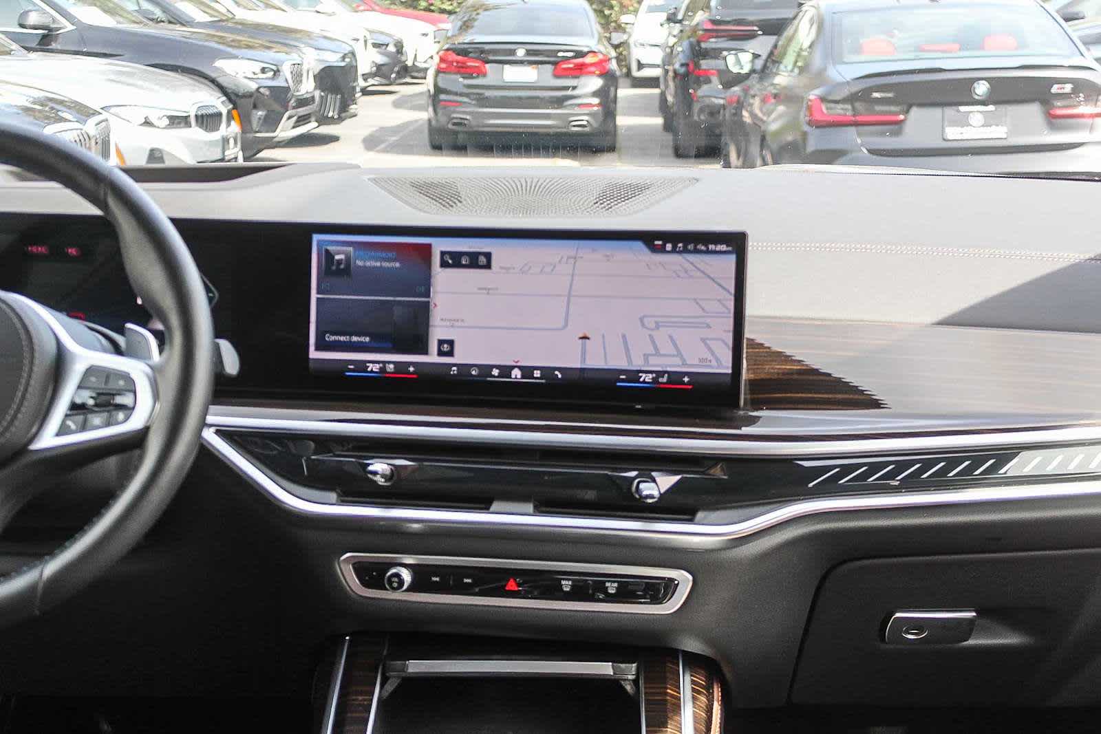 Thumbnail: 2025 BMW X7 - 13