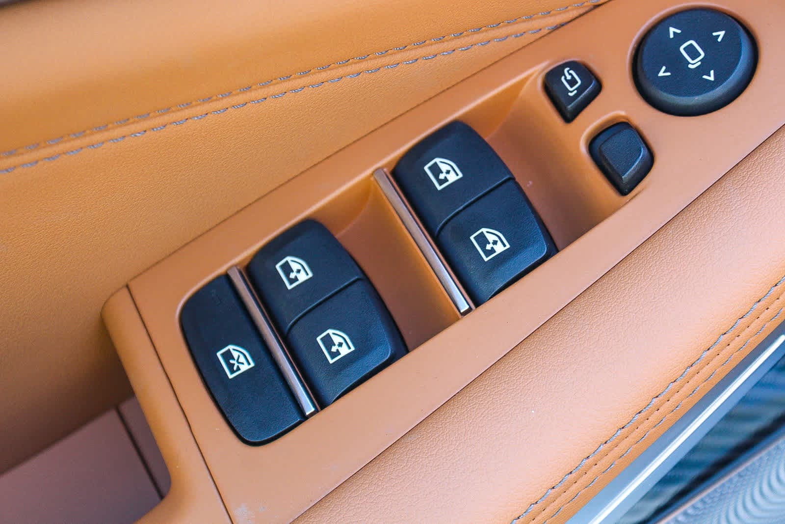 Thumbnail: 2026 BMW X5 - 20