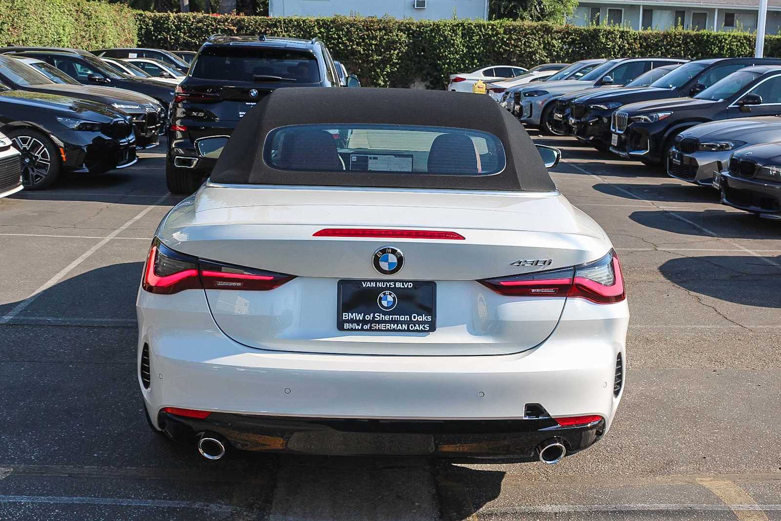Thumbnail: 2026 BMW 4 Series - 5