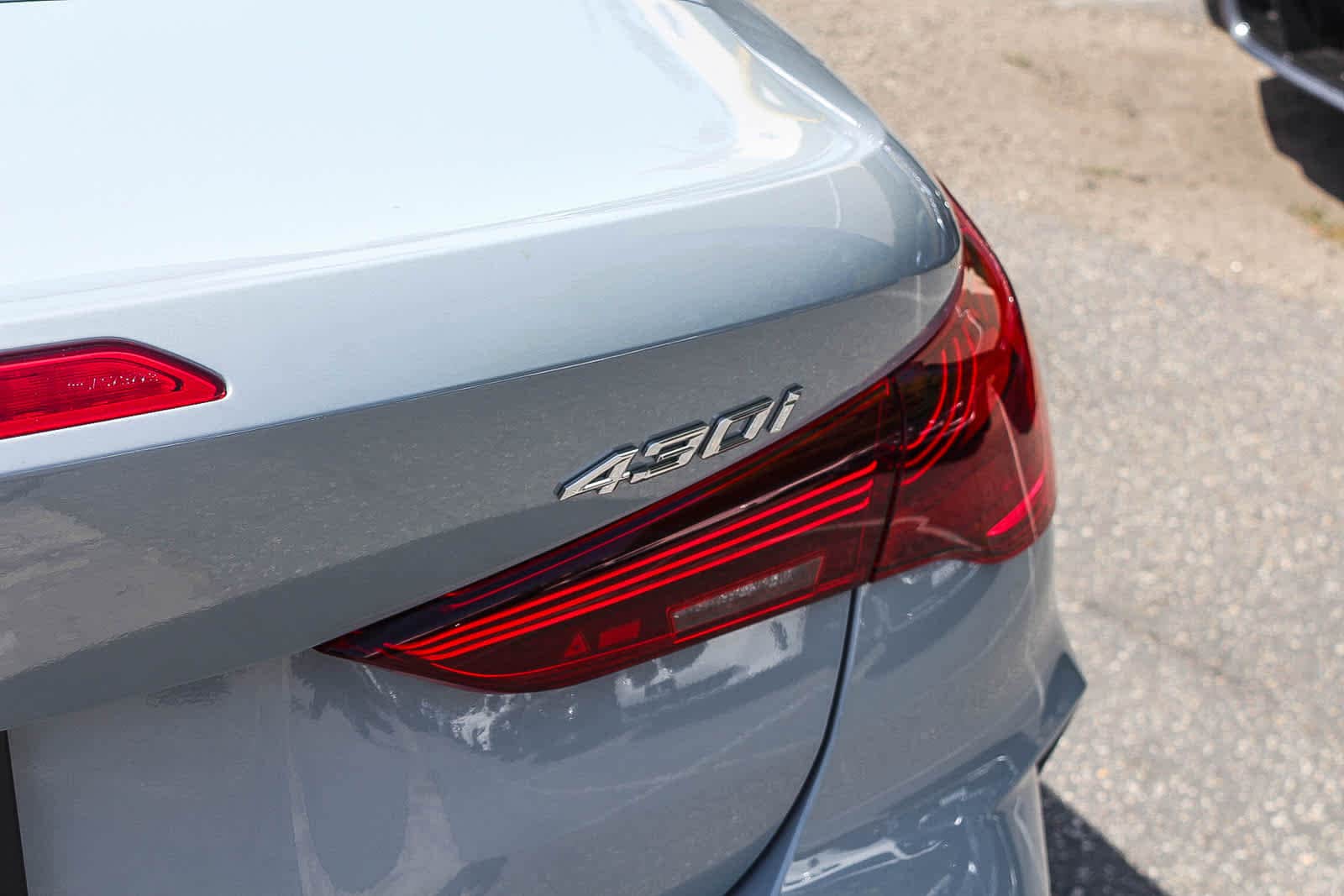 Thumbnail: 2026 BMW 4 Series - 24