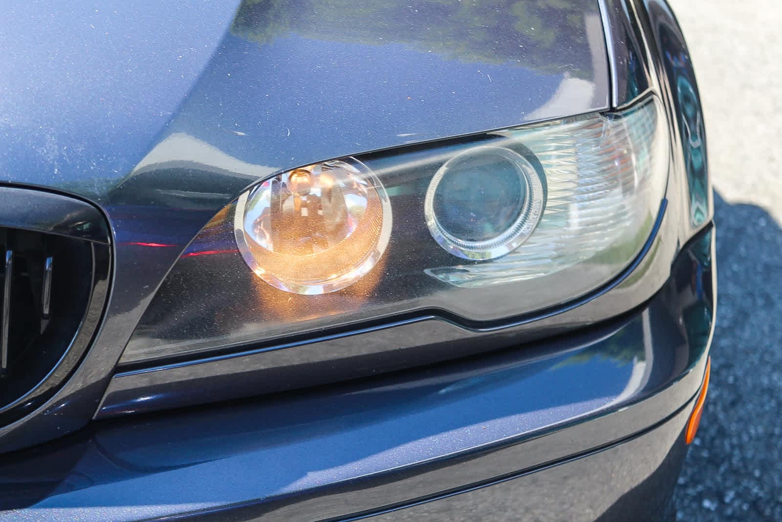 Thumbnail: 2005 BMW 3 Series - 10