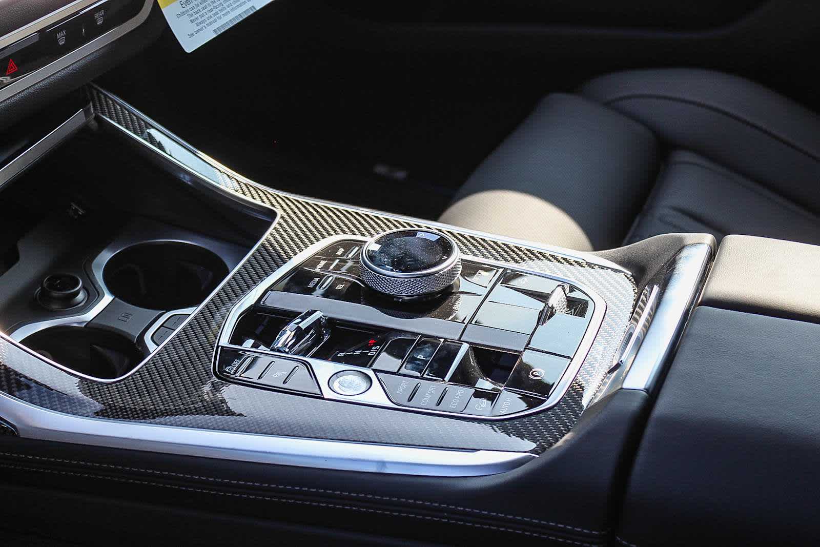 Thumbnail: 2026 BMW X7 - 18