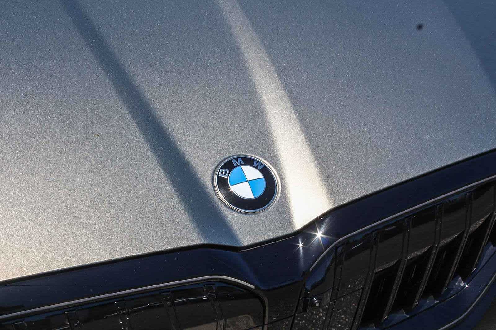 Thumbnail: 2027 BMW 5 Series - 11
