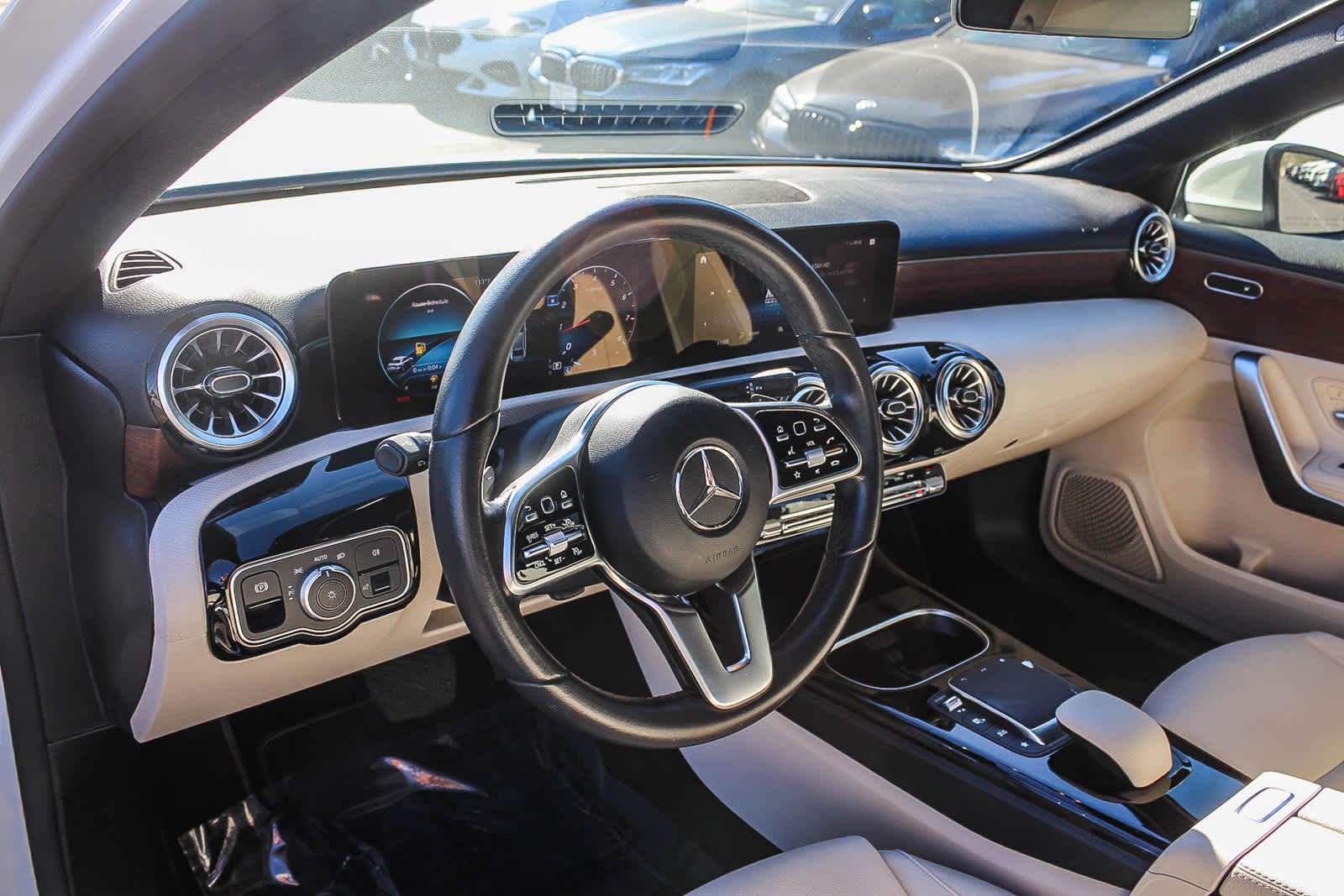 Thumbnail: 2022 Mercedes-Benz A-Class - 17