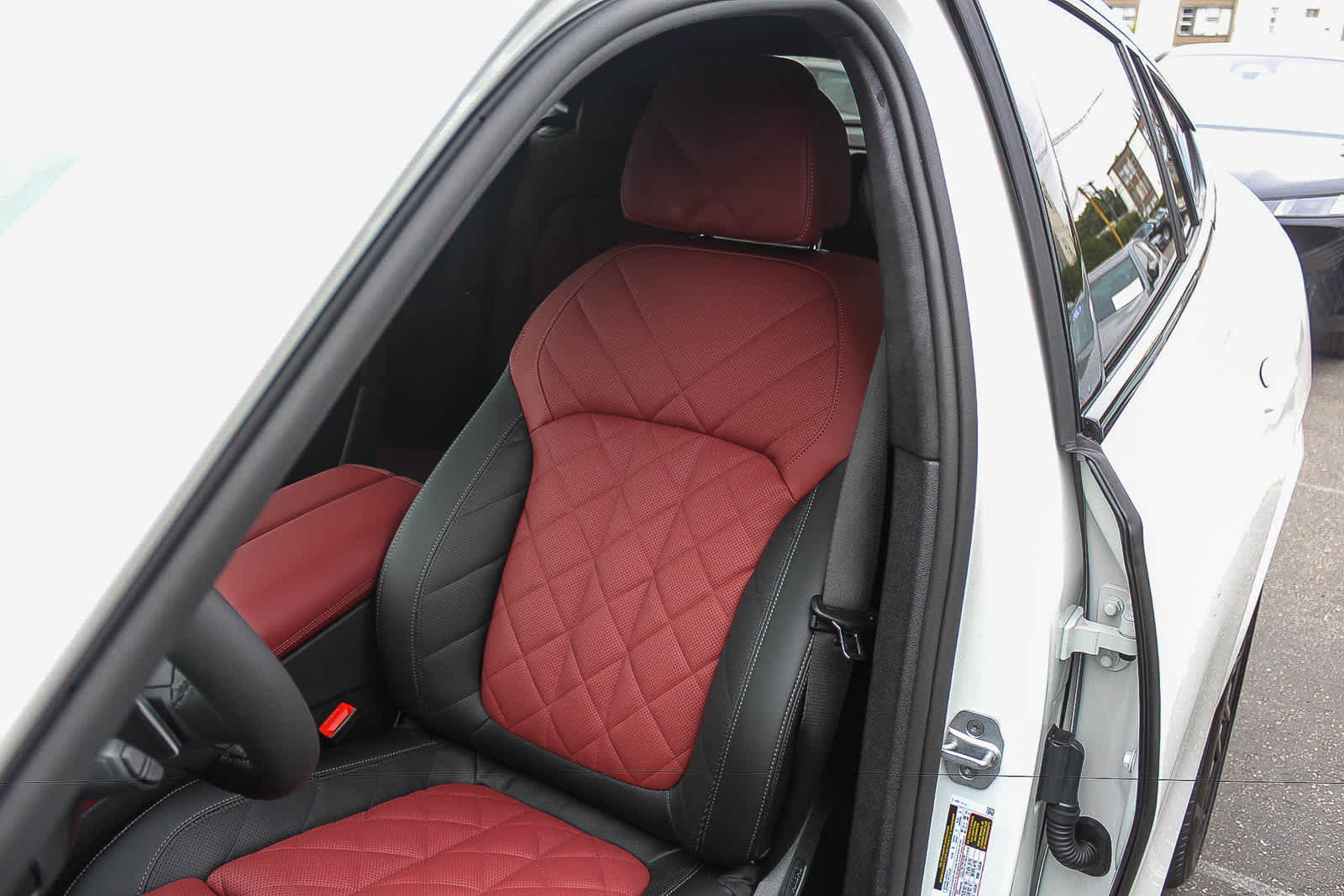 Thumbnail: 2027 BMW X6 - 25