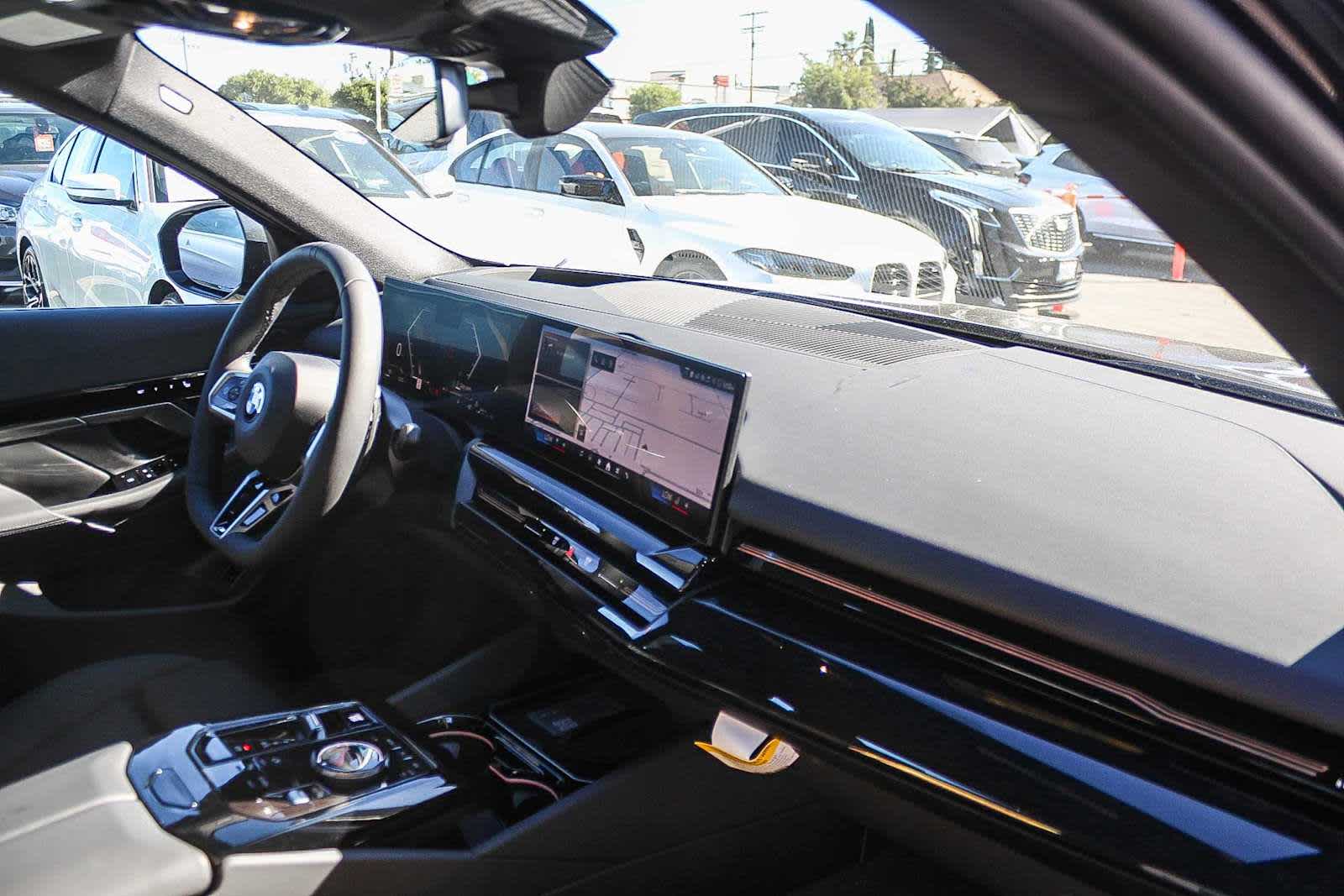 Thumbnail: 2026 BMW 5 Series - 16