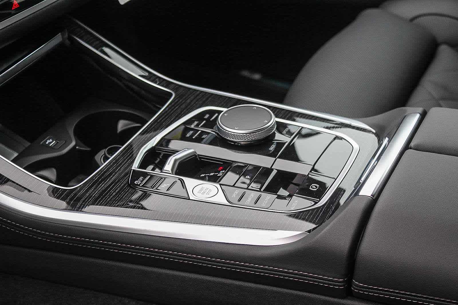 Thumbnail: 2026 BMW X5 - 19