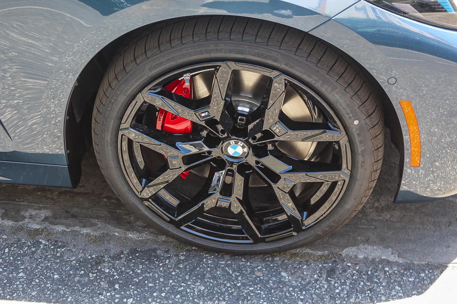 Thumbnail: 2027 BMW 4 Series - 9