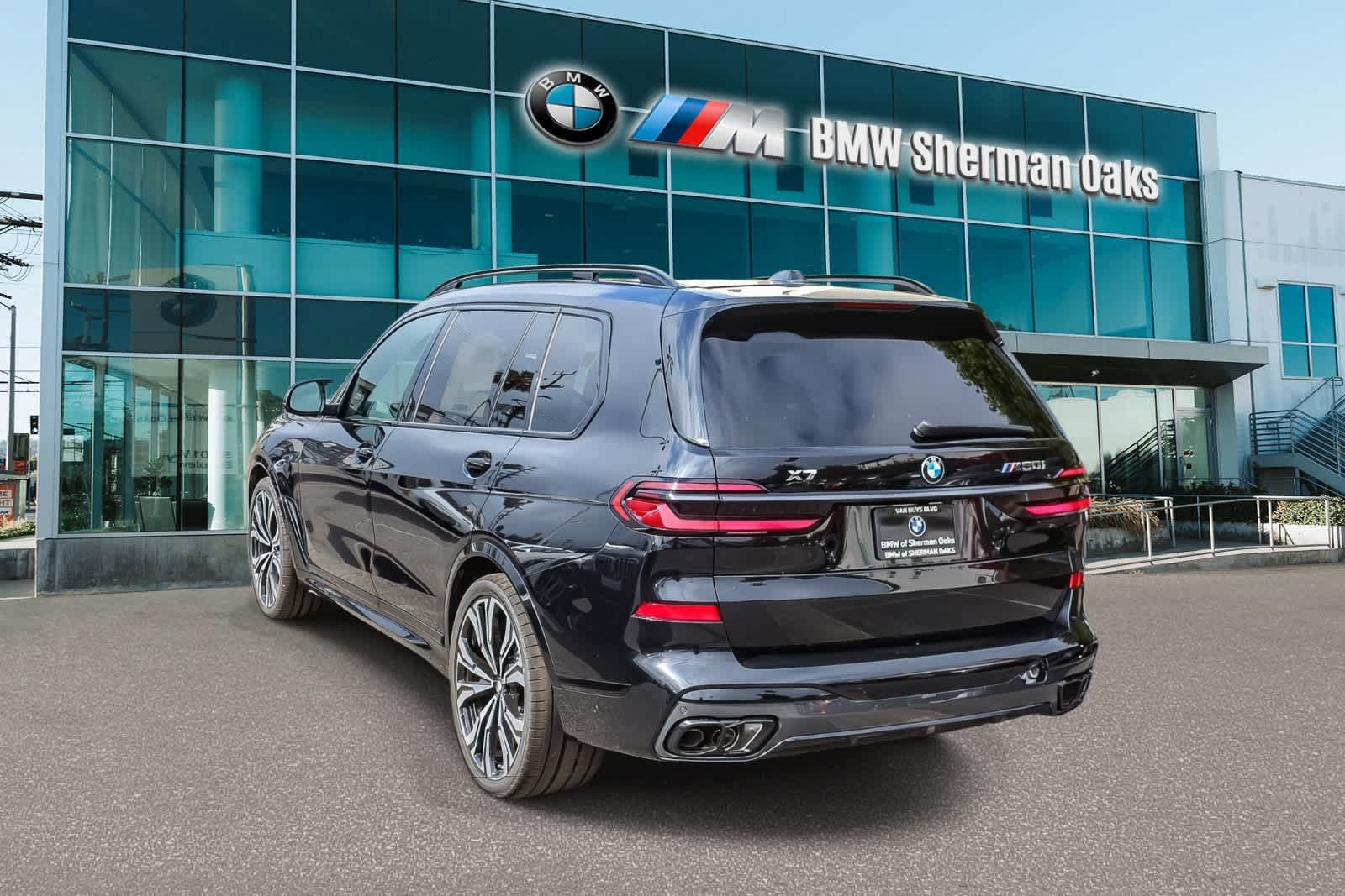 Thumbnail: 2027 BMW X7 - 6