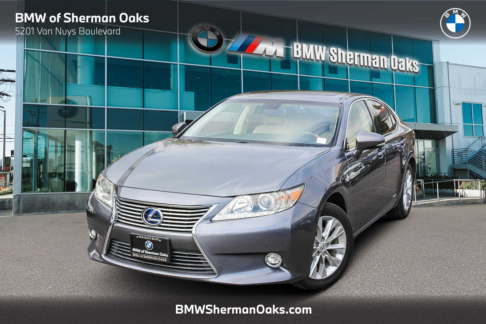 2014 Lexus ES Hybrid 300h -
                  Sherman Oaks, CA