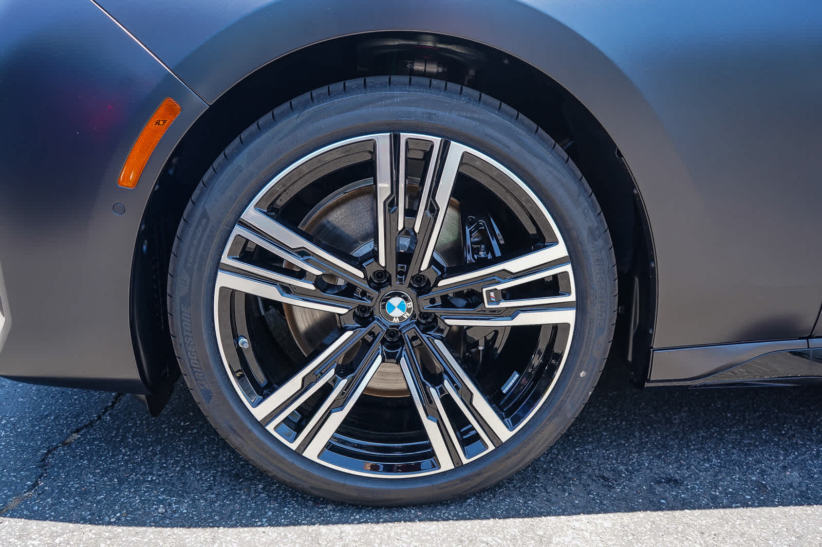 Thumbnail: 2026 BMW 7 Series - 9