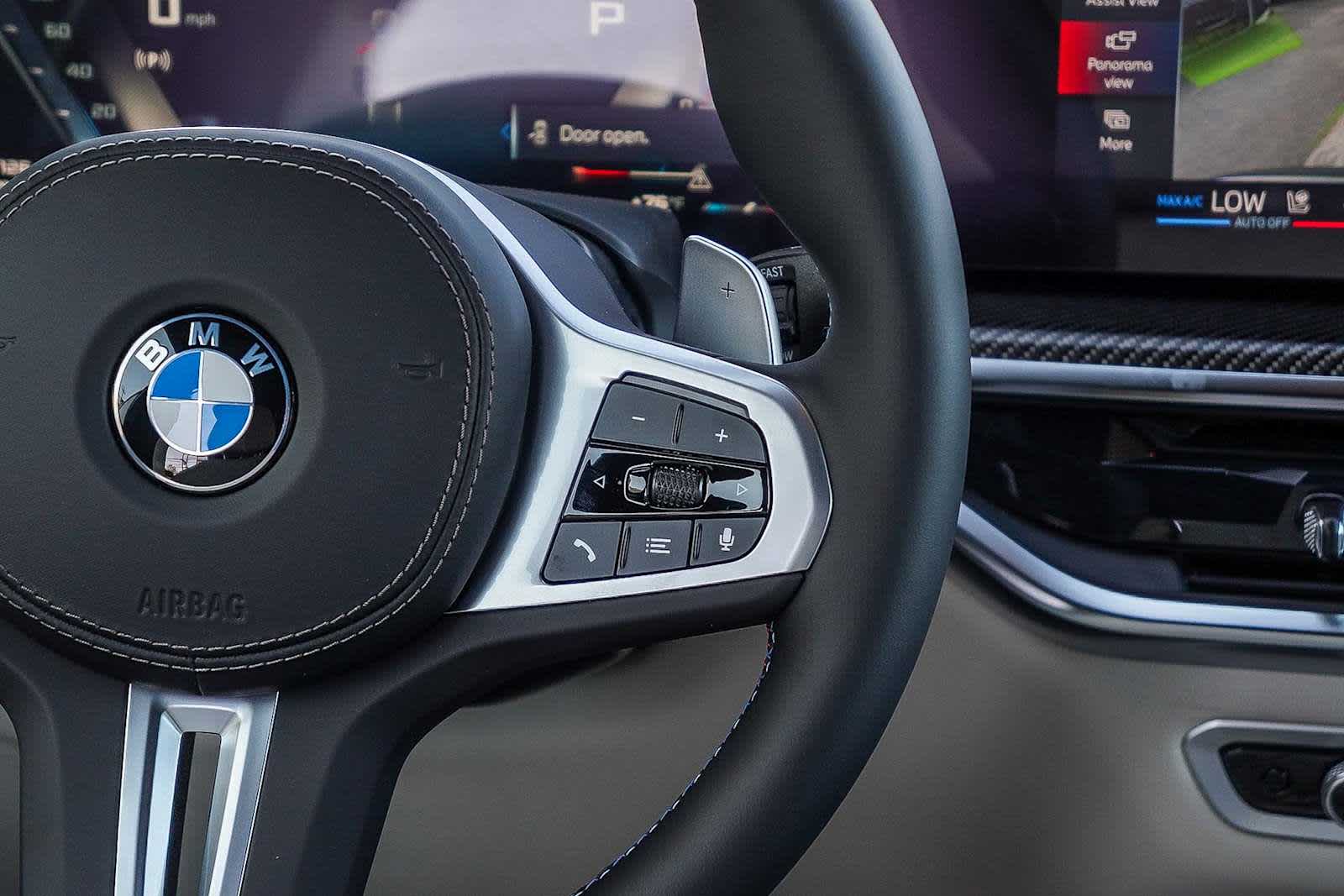 Thumbnail: 2026 BMW X7 - 17