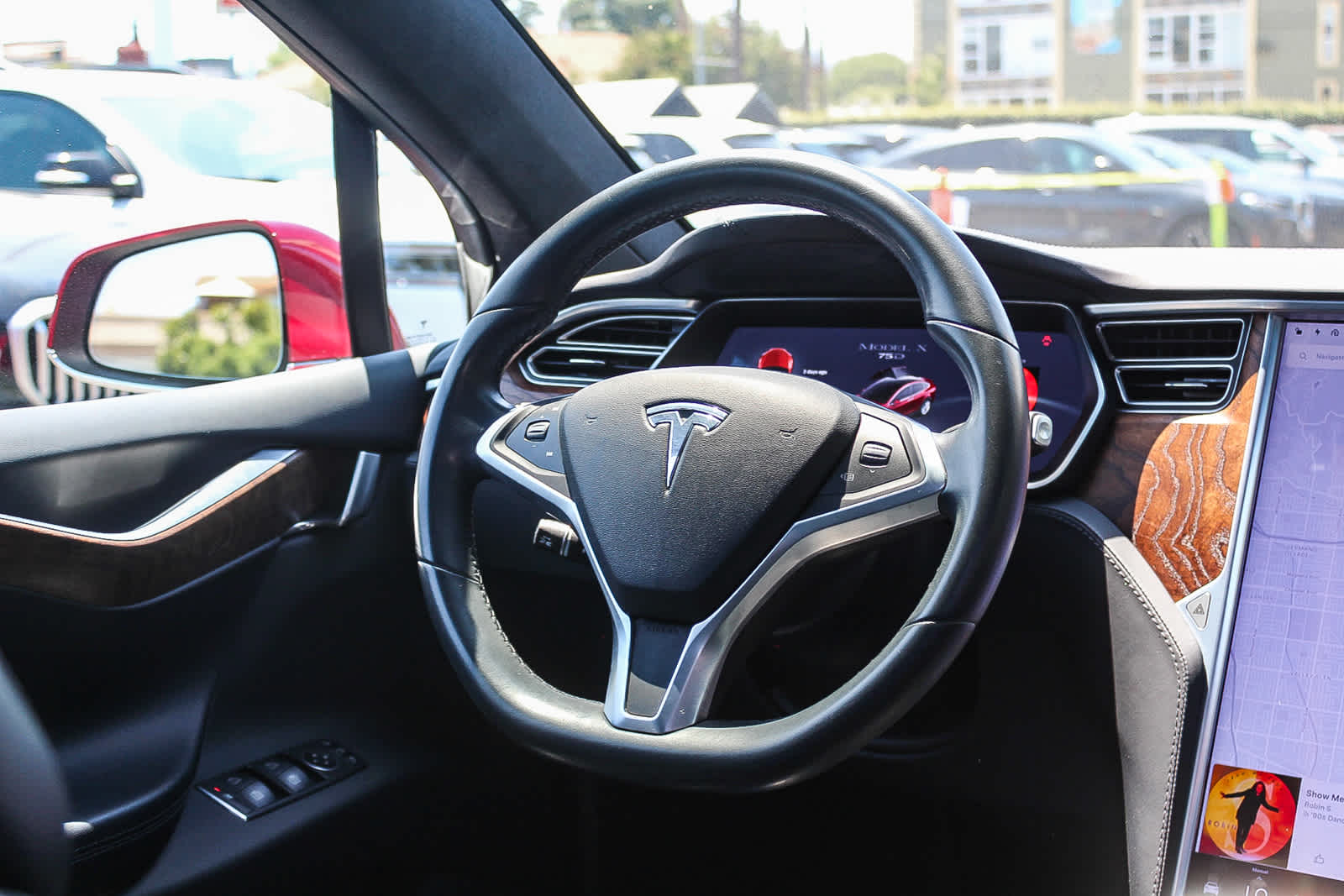 Thumbnail: 2017 Tesla Model X - 15