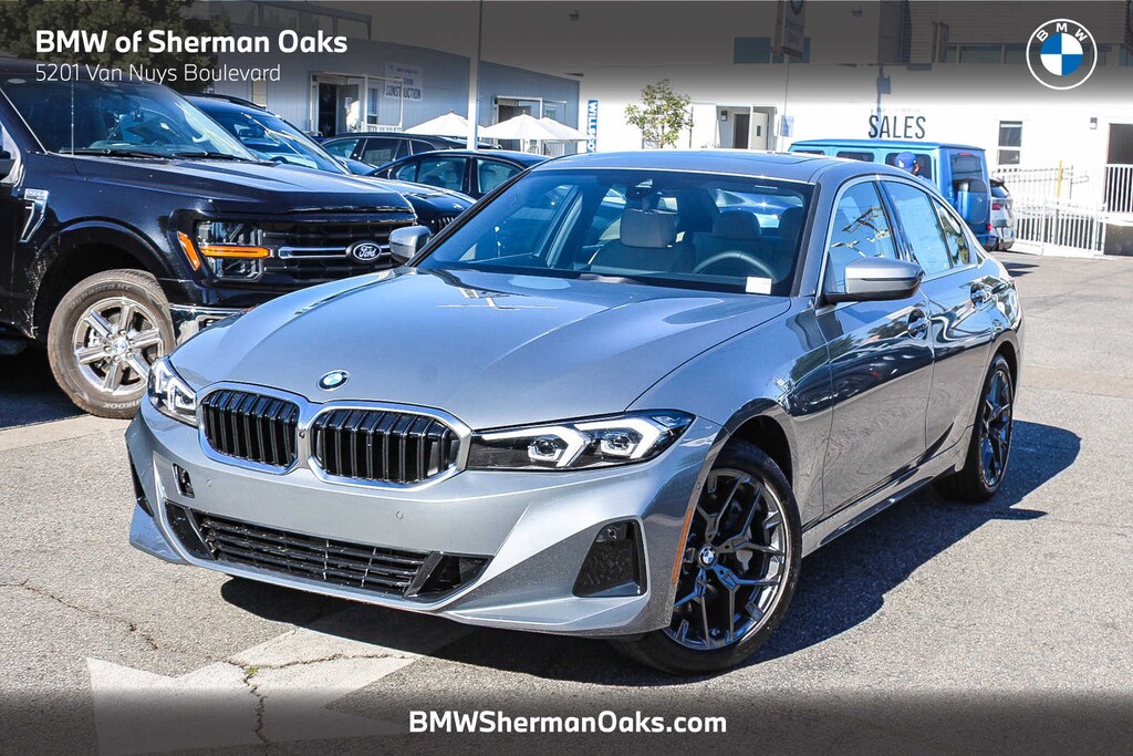 New 2026 BMW 330i Sedan