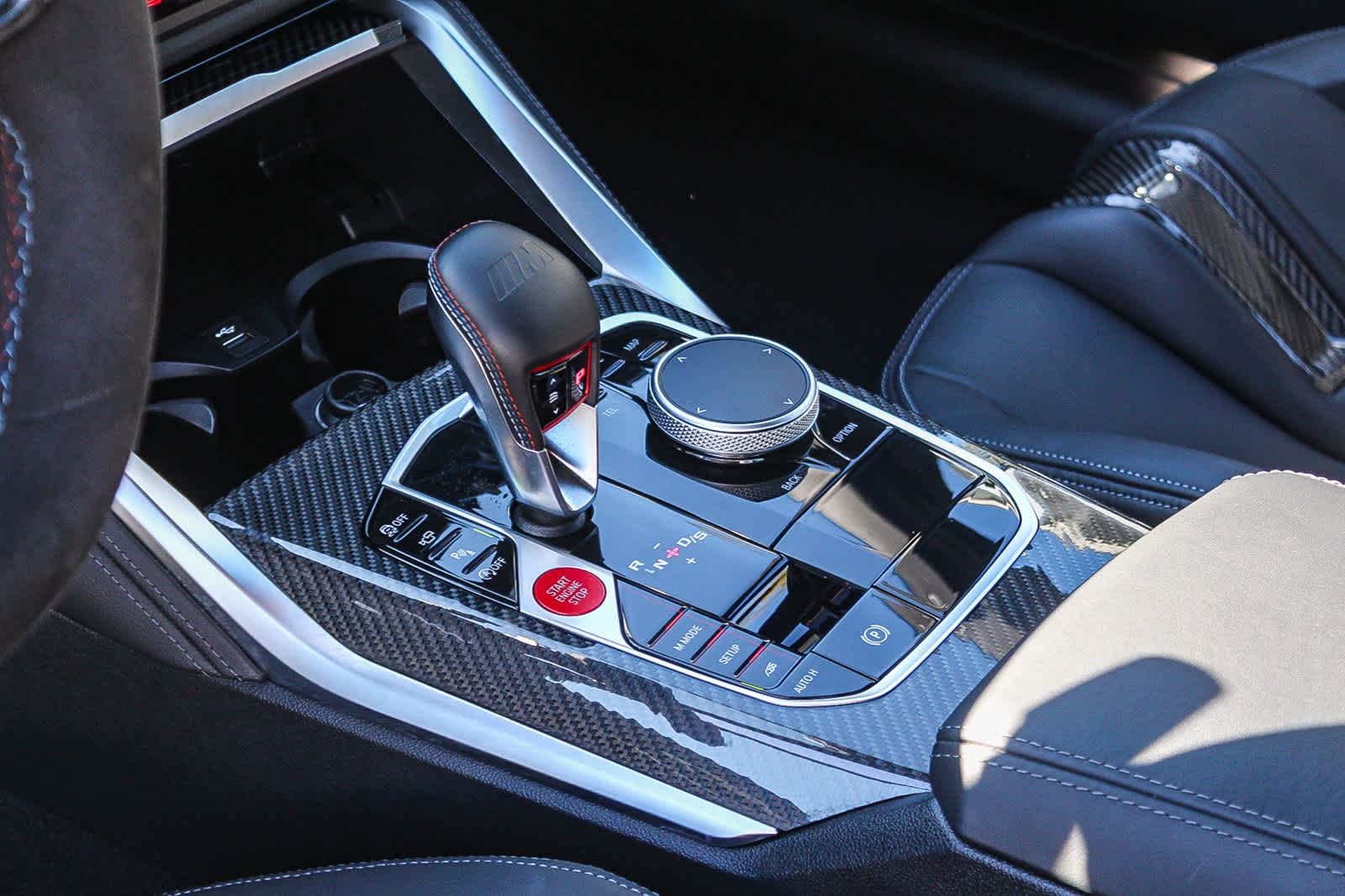 Thumbnail: 2025 BMW M3 - 19