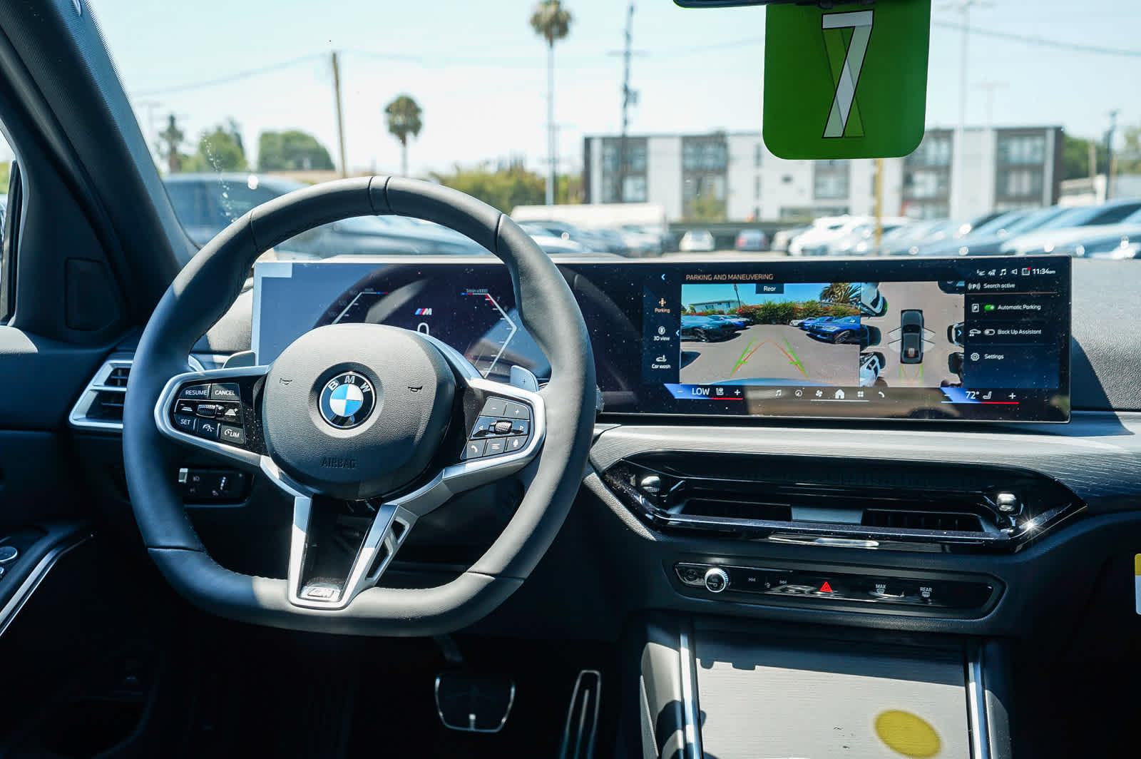 Thumbnail: 2026 BMW 3 Series - 13