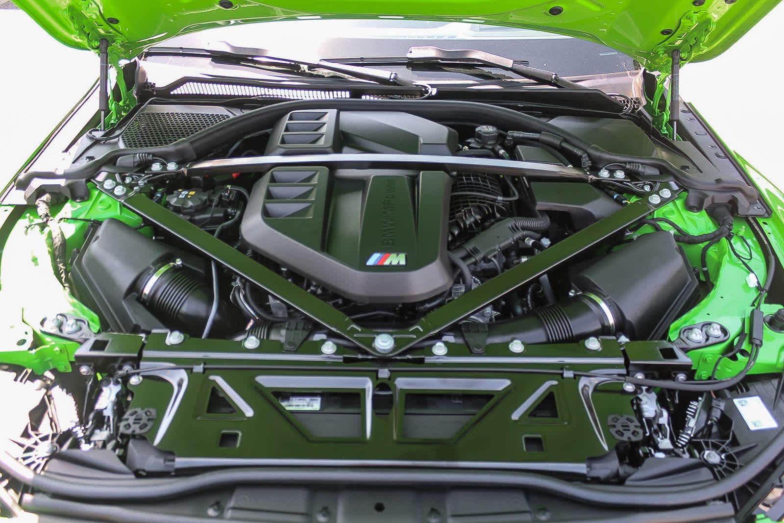 Thumbnail: 2026 BMW M3 - 25