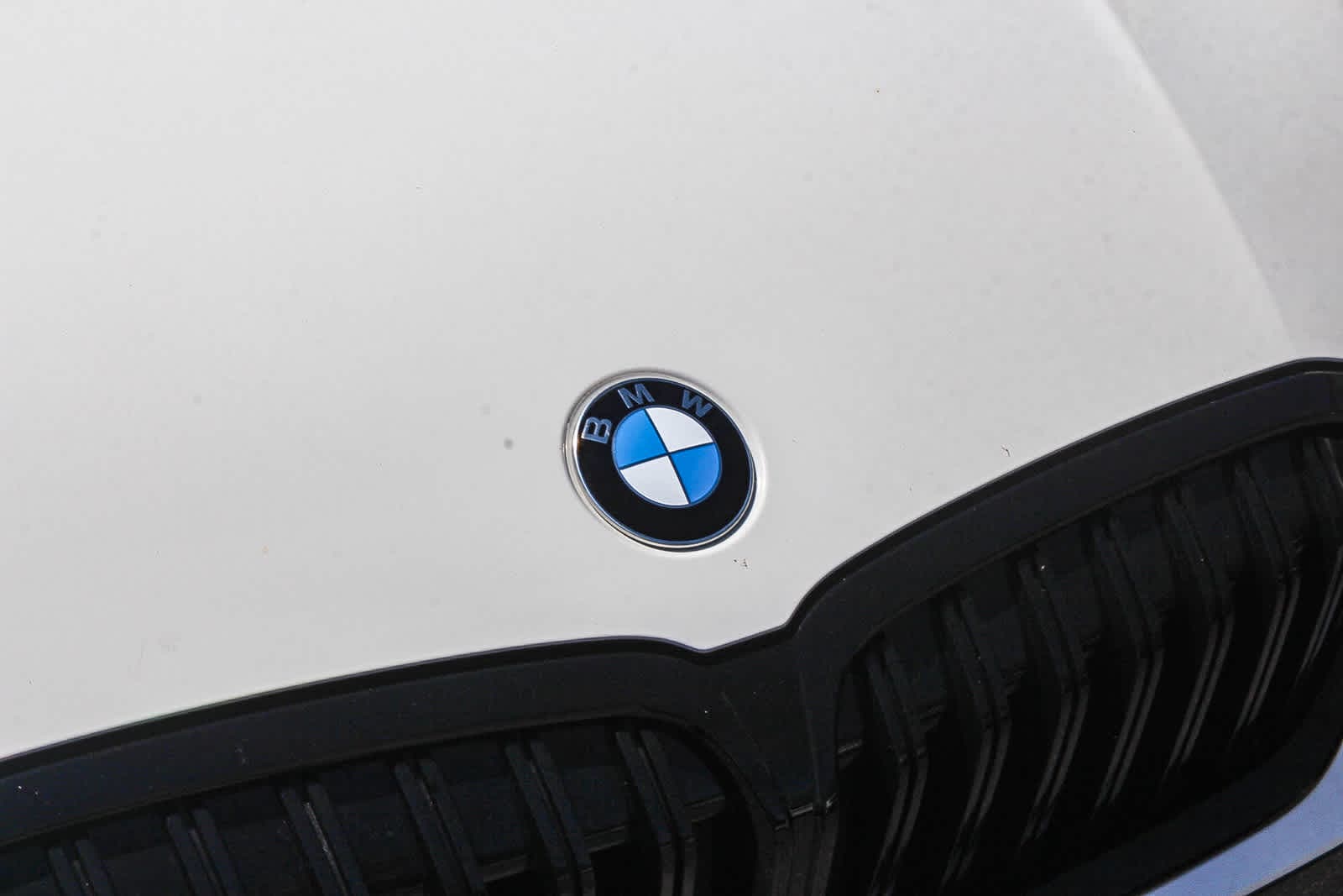 Thumbnail: 2023 BMW 3 Series - 11