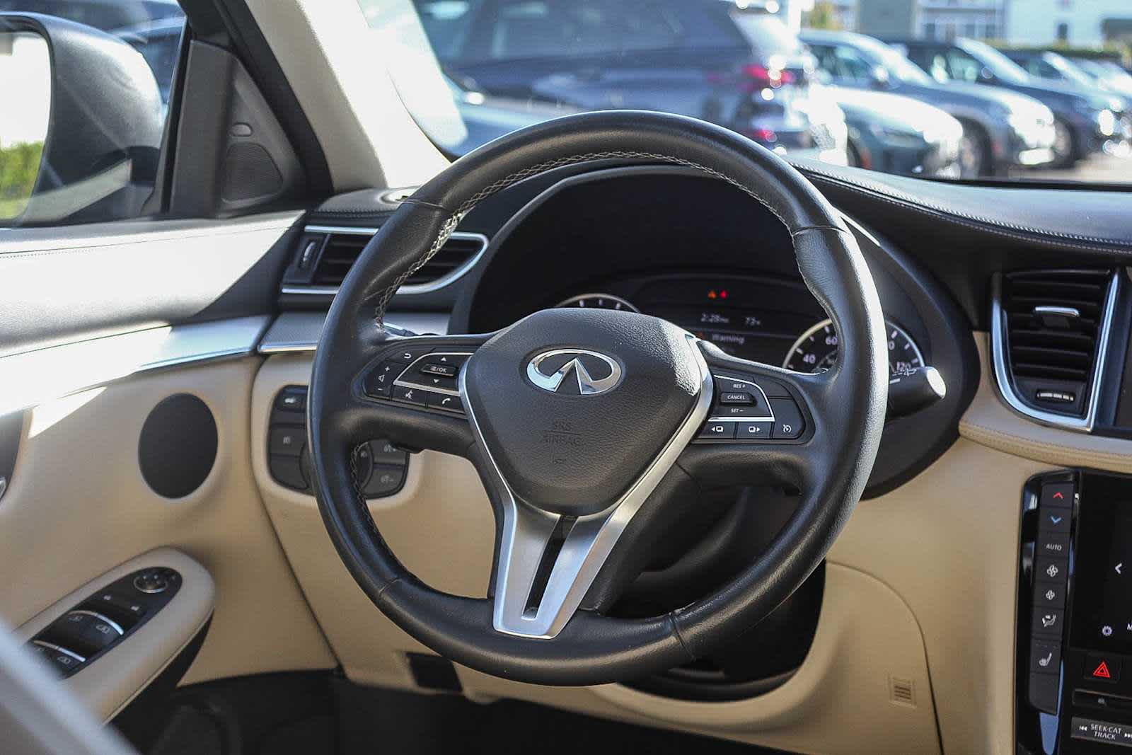 Thumbnail: 2019 INFINITI QX50 - 15