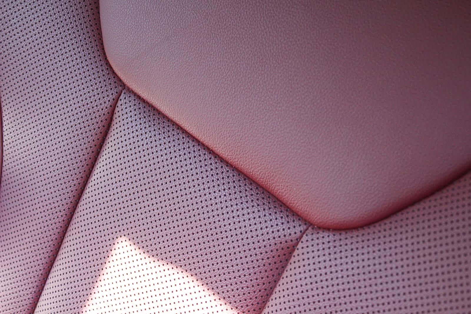 Thumbnail: 2023 BMW 3 Series - 24