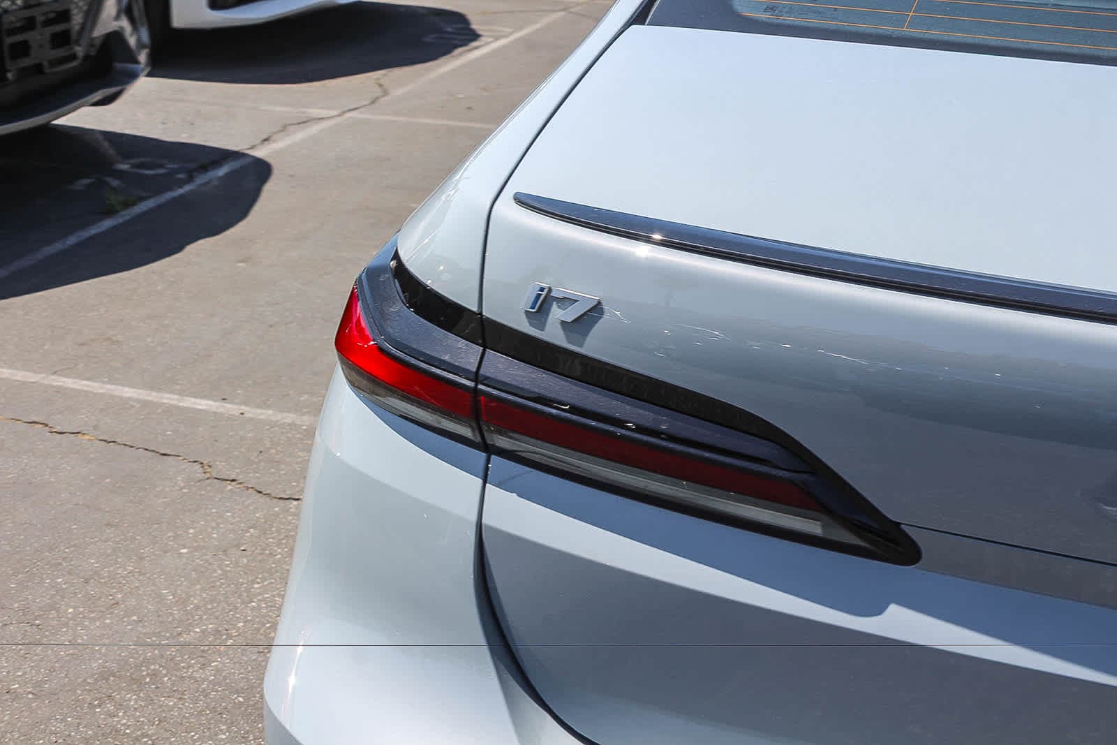 Thumbnail: 2026 BMW i7 - 7