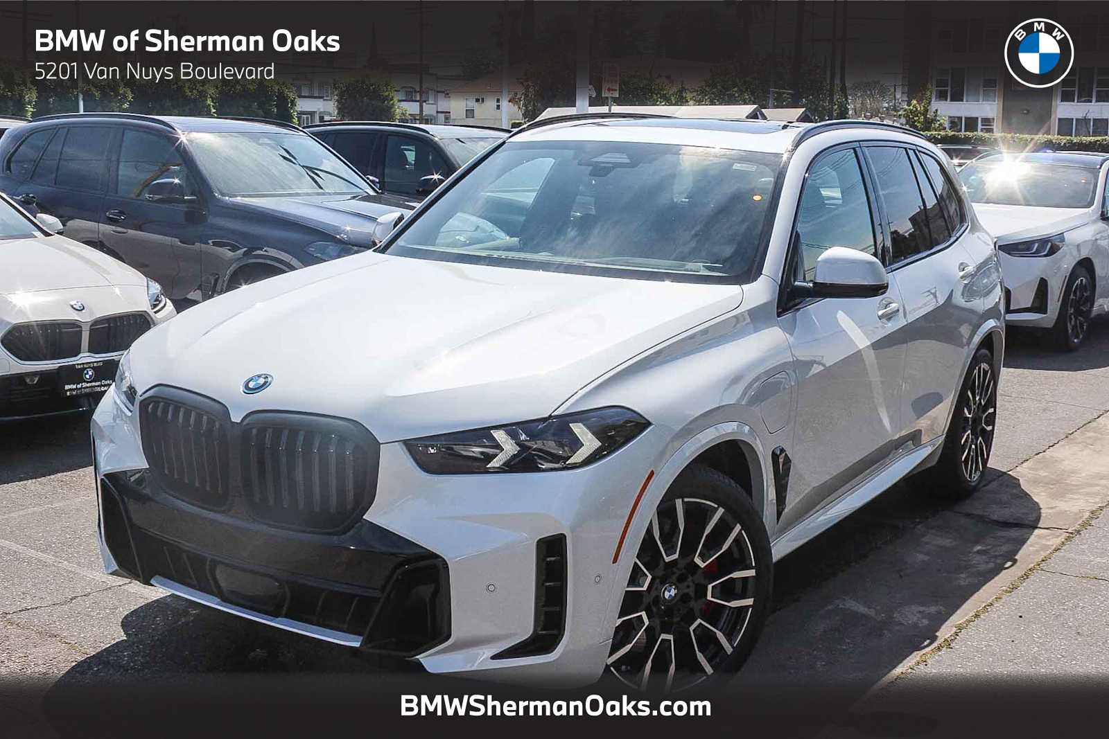 2026 BMW X5 xDrive50e's photo