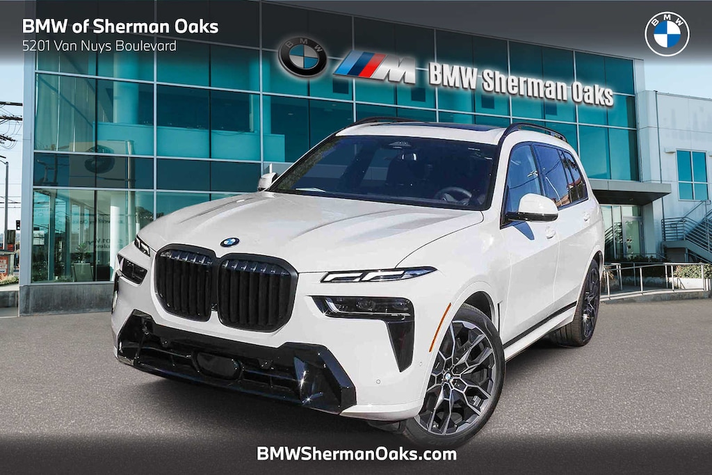 New 2026 BMW X7 xDrive40i SUV