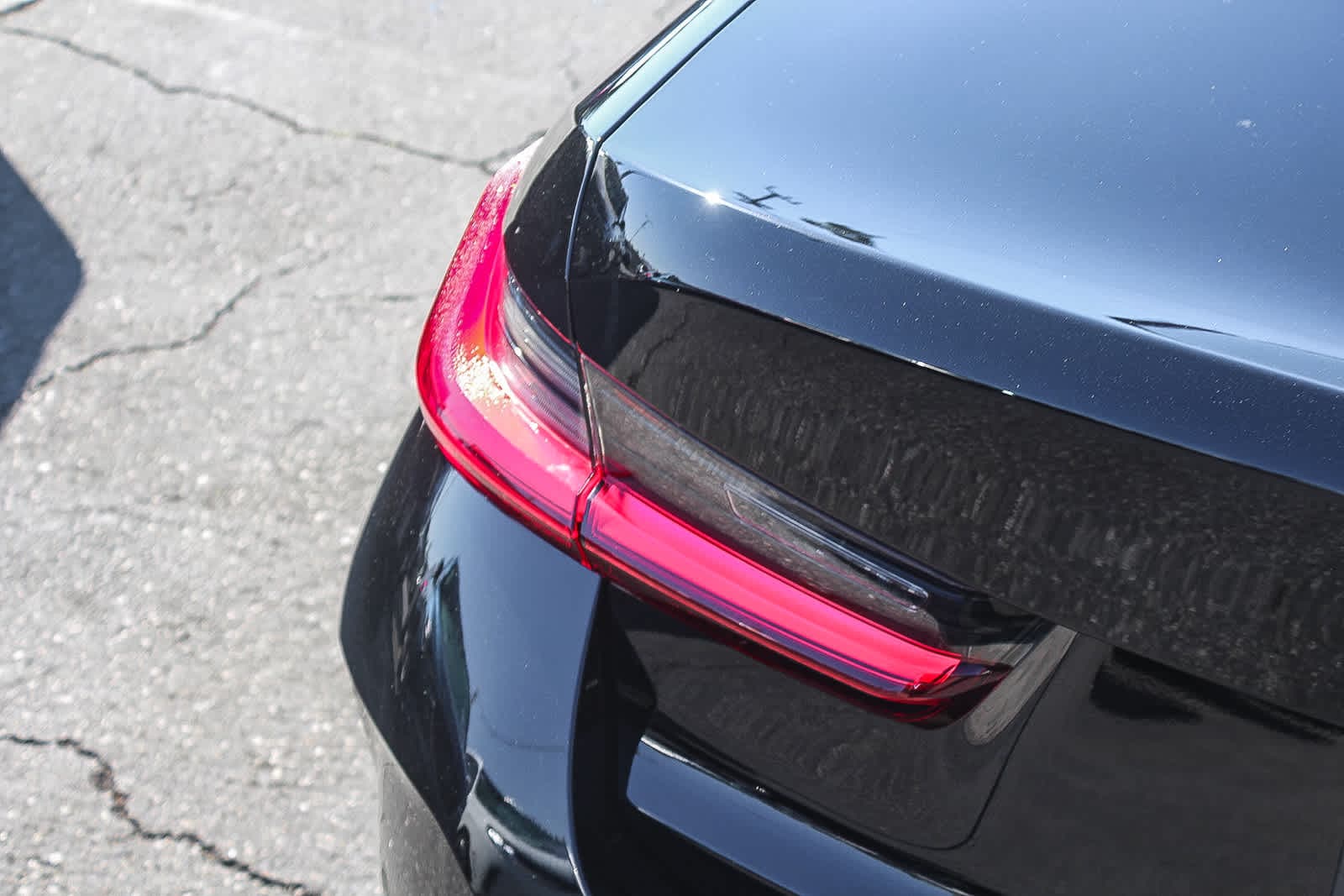 Thumbnail: 2026 BMW 3 Series - 7