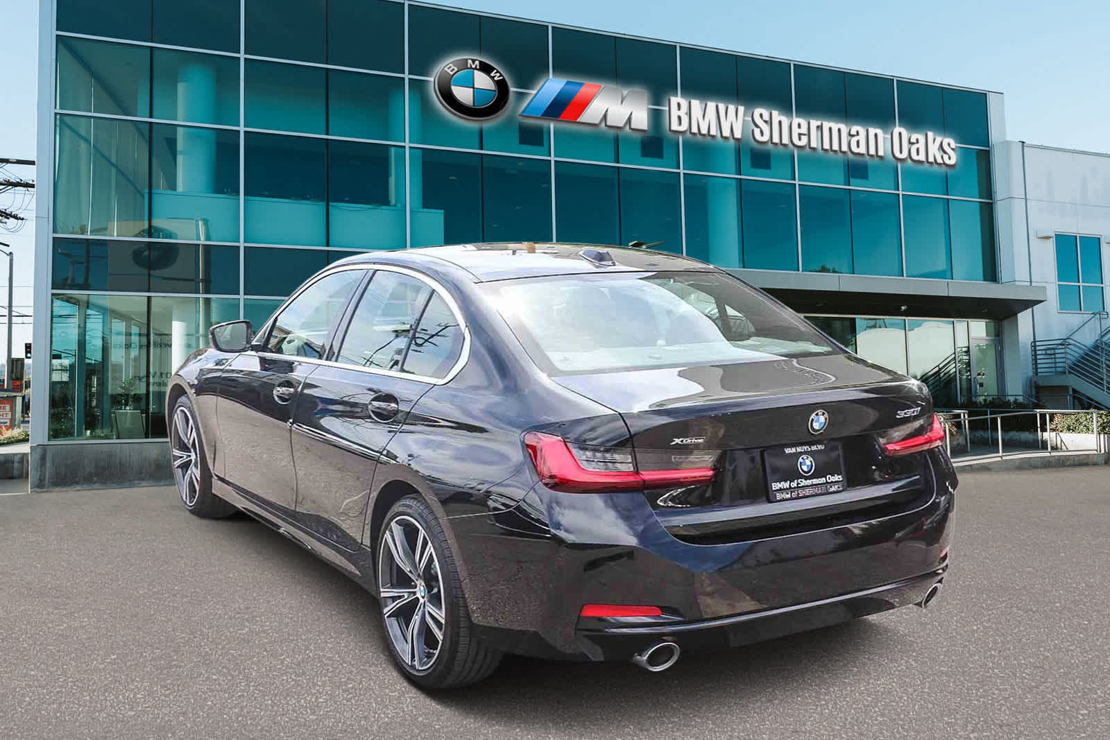 2024 BMW 330i xDrive photo 5