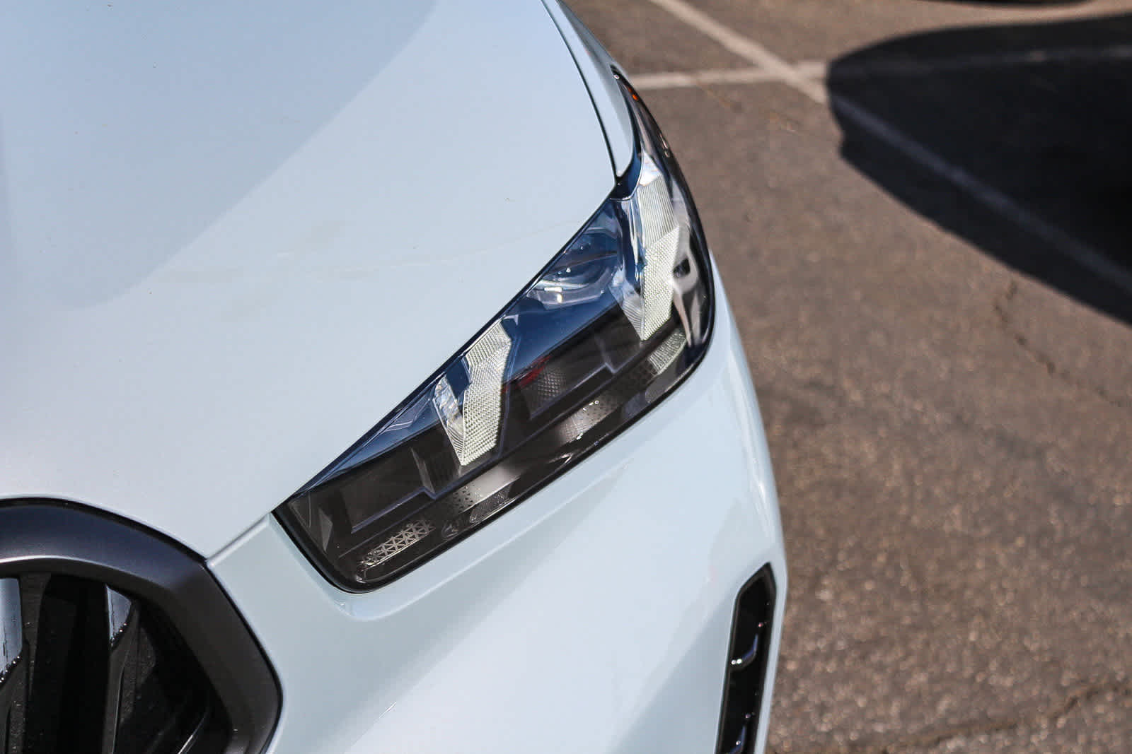 Thumbnail: 2026 BMW X6 - 10