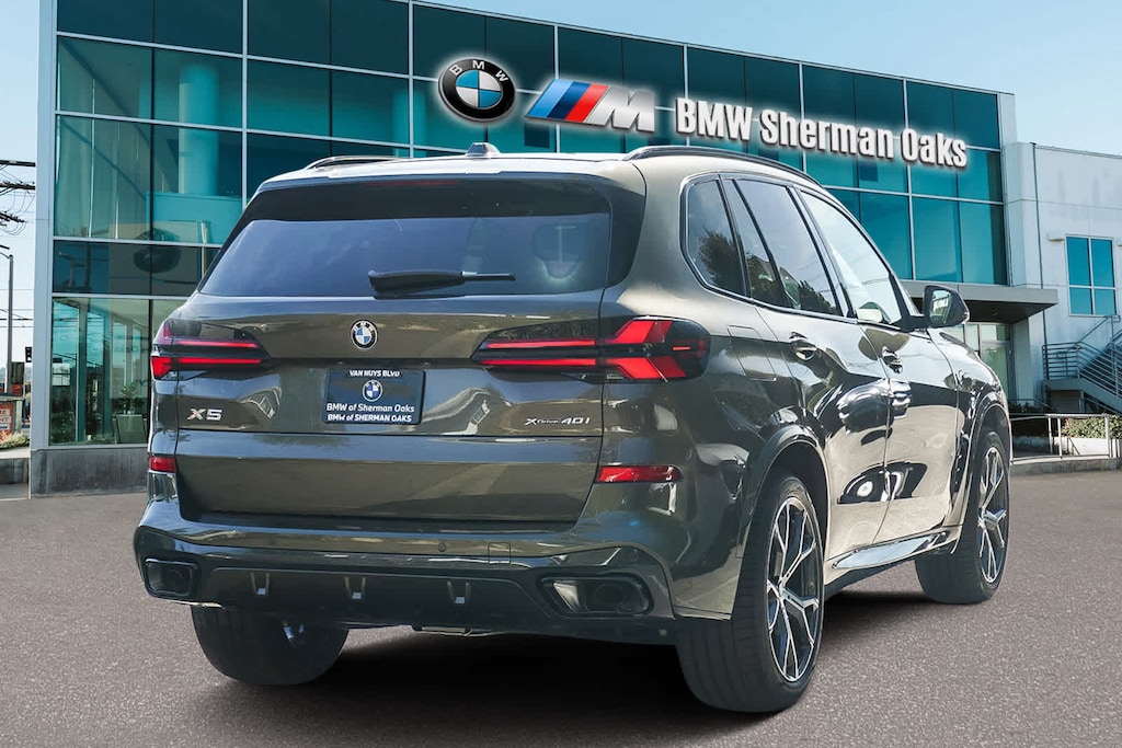New 2026 BMW X5 xDrive40i SUV