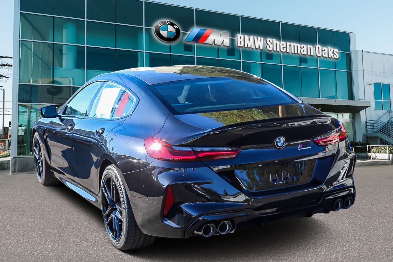 Thumbnail: 2025 BMW M8 - 6