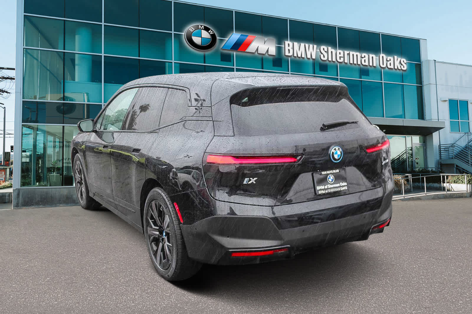 Thumbnail: 2023 BMW iX - 6