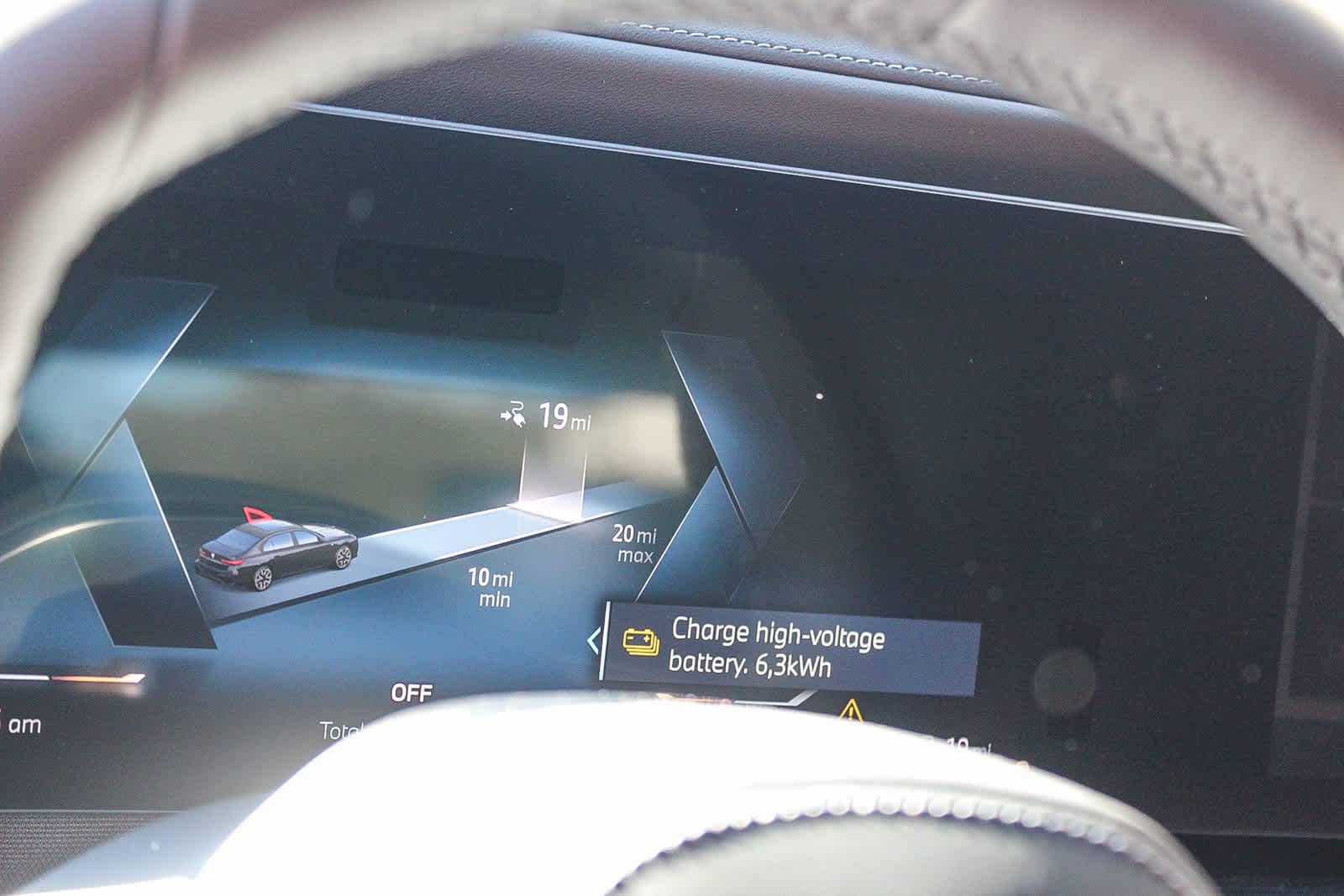 Thumbnail: 2026 BMW i7 - 22