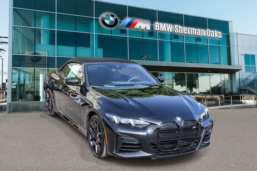 New 2026 BMW M440i Convertible