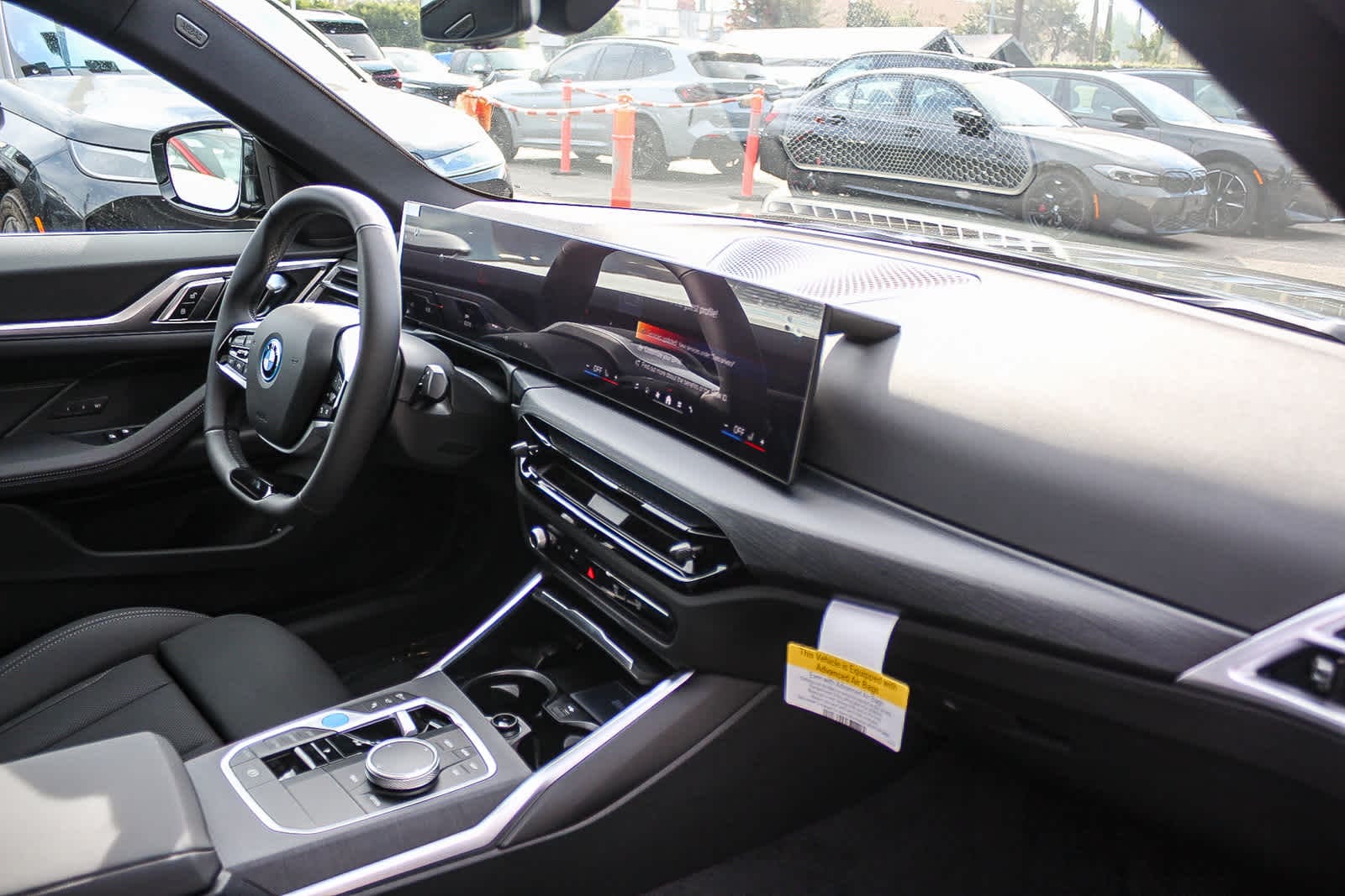 Thumbnail: 2026 BMW i4 - 16