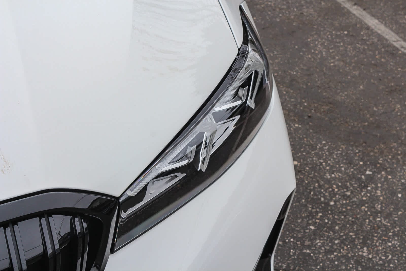 Thumbnail: 2026 BMW 3 Series - 10