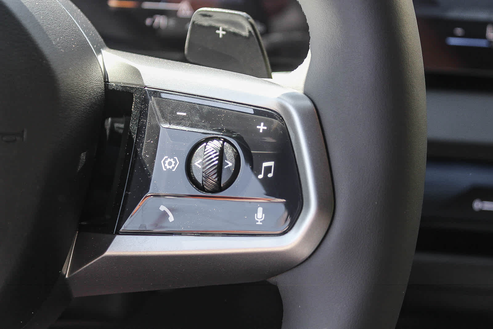 2026 BMW X3 30 - Photo 23