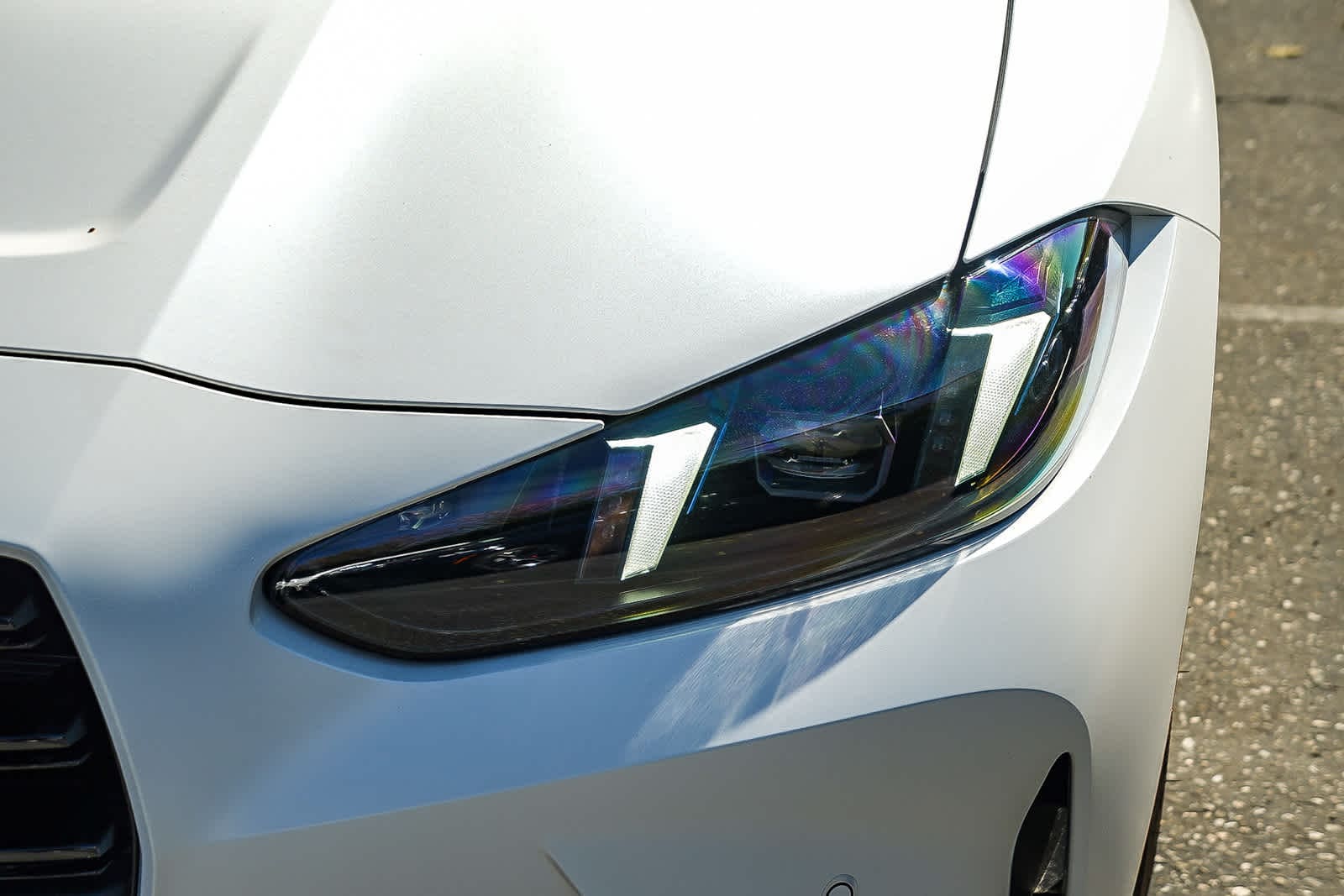 Thumbnail: 2026 BMW M4 - 8