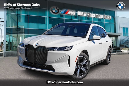 2026 BMW iX xDrive60 SUV