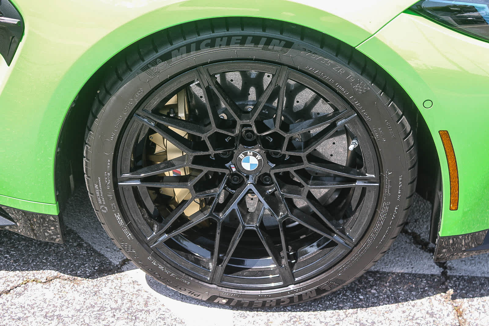 Thumbnail: 2026 BMW M3 - 9